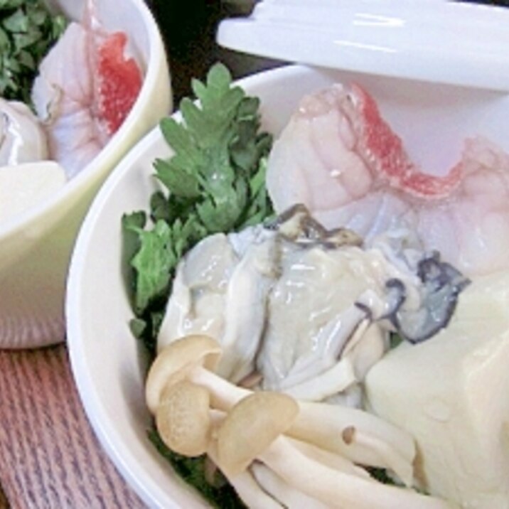 電子レンジで簡単♪ 1人前でも豪華「海鮮鍋」